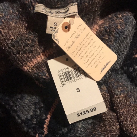 Free People hand knit sweater - Picture 5 of 6